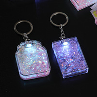 Porte-clés liquide acrylique à paillettes multicolores, lumineux LED, avec impression UV personnalisée du LOGO, autocollant flexible DIY, effet sable mouvant, vente chaude