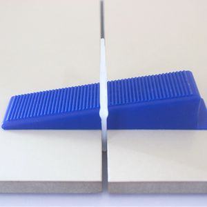 Clips de nivellement de carrelage auto-adhésifs durables Sunsbuild pour un alignement rapide et précis des espaces entre les carreaux de sol, salon - Product Image 6