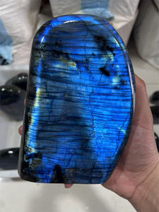 Natuurlijke Blauwe Flits Labradoriet Vrije Vormen Kwarts Kristal Gepolijst Onregelmatige Vorm Labradoriet Steen Voor Decoratie - Product Image 6