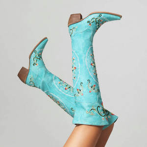 Pour fille occupée XYF4899 bleu <span class=keywords><strong>Beige</strong></span> sur le genou brodé fleur <span class=keywords><strong>Cowboy</strong></span> <span class=keywords><strong>bottes</strong></span> pour femmes 6cm talons longs Style occidental taille 43 - Product Image 1