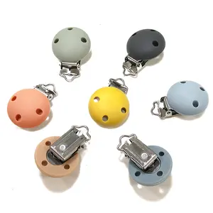 BPA Free Round Shape Iron Dummy Silicone Teething Pacifier Clip holder