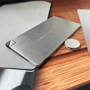 Personnalisé 4500mAh extérieur universel mobile portable mini d'alimentation banque de puissance de taille de carte de crédit - Product Image 3