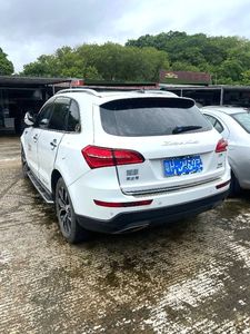 Zotye T600 2.0T DCT SUV d'occasion 2016 – SUV chinois spacieux de taille moyenne, toit panoramique, pour l'exportation - Product Image 5