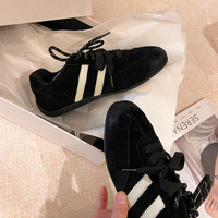 Chaussures plates décontractées rétro américaines pour femmes, souples, bicolores, avec talon compensé intégré et double lacets asymétriques