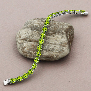 Pulsera de tenis clásica ovalada con peridoto, plata de ley 925, acabado pulido, joyería para uso diario de mujer. - Product Image 3