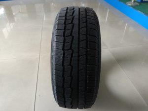 Fronway-neumáticos de coche de poco ruido, neumáticos de coche de <span class=keywords><strong>225</strong></span>/45R18 95W XL 9mm de profundidad, baratos <span class=keywords><strong>225</strong></span> <span class=keywords><strong>45</strong></span> <span class=keywords><strong>r18</strong></span>, venta al por mayor en línea <span class=keywords><strong>225</strong></span> <span class=keywords><strong>45</strong></span> <span class=keywords><strong>r18</strong></span> - Product Image 5