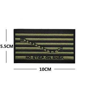 모자용 <span class=keywords><strong>Gadsden</strong></span> 깃발이 특징인 자수 다리미 온 펠트 패치 - Product Image 4