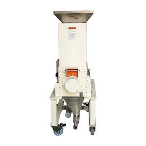 Machine de concassage de déchets plastiques Fraiseuse à <span class=keywords><strong>portail</strong></span> Broyeur de plastique en fibre de verre Broyeur de plastique recyclé - Product Image 1