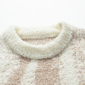 เสื้อสเวตเตอร์ผู้ชายโลโก้แบบกำหนดเอง OEM เสื้อกันหนาวแบบสวมหัว ดีไซน์ลายถัก ผ้าฝ้าย แขนยาว คอกลม เสื้อจั๊มเปอร์ถักแบบกำหนดเอง - Product Image 4