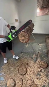 16-inch 40V 2000W tốc độ cao không chổi than không dây pin Lithium điện cầm tay cưa cho cắt gỗ - Product Image 5