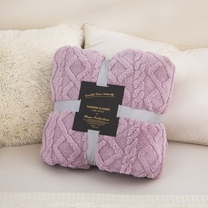 Couverture en flanelle polaire unie pour bureau et canapé, style bohème, toutes saisons, vente en gros - Product Image 2