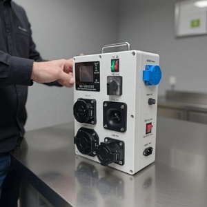 Testeur de batterie EV portable avec prise standard GBT SAE IEC pour tester les prises USB 90-260V - Product Image 2
