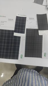 Tissu en coton Giza de qualité supérieure Coton égyptien ultra-doux à longues fibres pour vêtements sur mesure et vêtements de luxe - Product Image 2