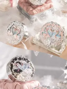 Fard à joues en poudre gaufré de la série Swan Ballet de <span class=keywords><strong>Flower</strong></span> <span class=keywords><strong>Knows</strong></span> - Product Image 4