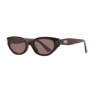 Chine Usine <span class=keywords><strong>Pas</strong></span> <span class=keywords><strong>Cher</strong></span> Classique Sports Logo Personnalisé Hommes <span class=keywords><strong>Lunettes</strong></span> <span class=keywords><strong>De</strong></span> <span class=keywords><strong>Soleil</strong></span> Carrées Mode Uv 400 <span class=keywords><strong>Lunettes</strong></span> <span class=keywords><strong>De</strong></span> <span class=keywords><strong>Soleil</strong></span> <span class=keywords><strong>Polarisées</strong></span> - Product Image 2