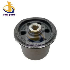 บูชปีกนก 55045-ED500 55316-AX600 สำหรับระบบกันสะเทือนแมคเฟอร์สัน อะไหล่ทดแทน - Product Image 1