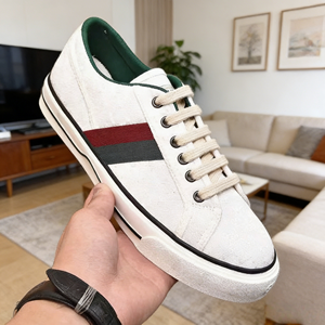 Chaussures décontractées de luxe à lacets en maille pour hommes et femmes |   Chaussures de haute qualité sans odeur, vente en gros et service personnalisé disponible - Product Image 5