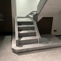 Carreaux de conception de marches d'escalier en marbre Calacatta Oro Italie de luxe moderne Carreaux de sol pour escaliers Carreaux pour sol Escalier en colimaçon