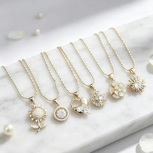 Luxury 18K Gold Plated CZ <b>Crystal</b> Pendant Necklace for Women Elegant Sunflower Heart Star <b>Moon</b> Flower Charm Jewelry Wholesale - Product Image 3