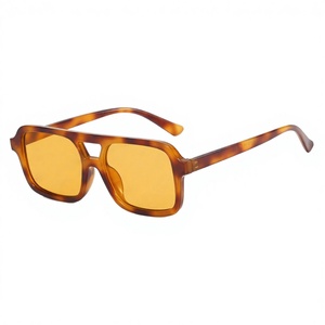 <span class=keywords><strong>Lunettes</strong></span> <span class=keywords><strong>de</strong></span> <span class=keywords><strong>soleil</strong></span> pour femmes, monture carrée à double pont, petite monture, monture intégrale, UV400, style européen et américain, nouvelle collection 2026, polyvalentes, <span class=keywords><strong>tendance</strong></span>, rétro - Product Image 5