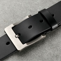 Ceinture en cuir véritable noir et marron de qualité supérieure avec boucle à ardillon pour homme, idéale pour les tenues habillées et les jeans