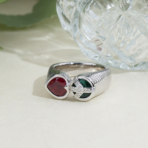 แหวนเพชรเม็ดเดี่ยวทรงหัวใจ รุ่น MSR-2150  S925  ประดับเพชรแล็บโกรว์  ของ Messi Jewelry สำหรับงานหมั้น - Product Image 6