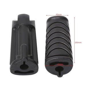 Repose-pieds de moto avant en caoutchouc antidérapant noir à motifs pour les modèles compatibles <span class=keywords><strong>Honda</strong></span> - Product Image 3