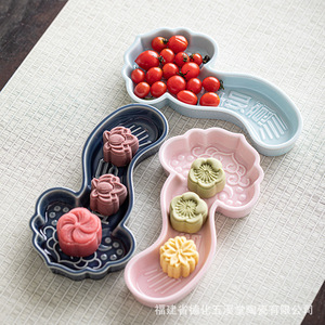 จานผลไม้เซรามิกจีนรูปทรงไม่สม่ำเสมอ จานขนมหวานพอร์ซเลนสำหรับงานแต่งงาน อุปกรณ์เสริมสำหรับพิธีชงชา - Product Image 1