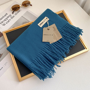 2025 automne hiver Style coréen atmosphère Polyester couleur unie motif géométrique respirant <span class=keywords><strong>écharpe</strong></span> femmes longue chaude polyvalent - Product Image 6