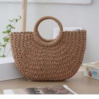 Sac de plage d'été en paille tressée tendance 2026 pour femme, sac fourre-tout en osier à porter à la main ou à l'épaule pour femme