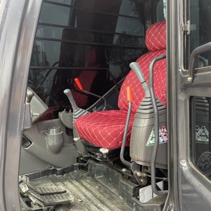 Used Original Hitachi Zx70/Zaxis70 Crawler Excavator Construction <b>Machinery</b> with Cummins Engine Gearbox & Motor - Product Image 5