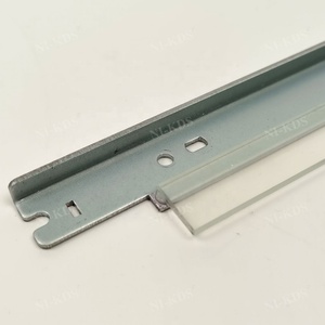 Hoja de limpieza de transferencia para <span class=keywords><strong>HP</strong></span> <span class=keywords><strong>Color</strong></span> <span class=keywords><strong>LaserJet</strong></span> CP5225 Enterprise CP5520 CP5525 M750 700 M775 <span class=keywords><strong>CP5225n</strong></span> CP5225dn CP5525dn CP5525n - Product Image 1