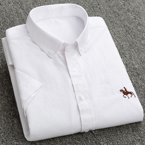 <span class=keywords><strong>Camicia</strong></span> Oxford Premium 100% Cotone da Uomo, Manica Corta, Casual, <span class=keywords><strong>con</strong></span> Bottoni, Azzurra, <span class=keywords><strong>con</strong></span> Ricamo a Cavallo - Product Image 4