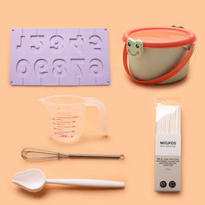 Nouveaux outils de cuisson personnalisés ensemble tasse à mesurer fouet gâteau décoration trousse d'outils pour enfants adultes avec rangement - Product Image 2