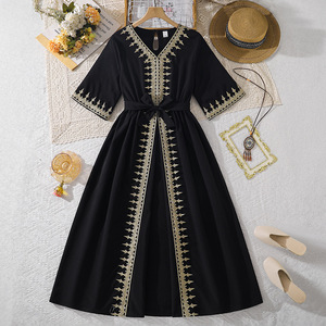 <span class=keywords><strong>Robe</strong></span> midi brodée à manches courtes et taille ajustée pour adolescentes, idéale pour <span class=keywords><strong>le</strong></span> quotidien et les fêtes - Product Image 1