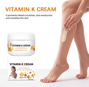 Crème de massage <span class=keywords><strong>pour</strong></span> <span class=keywords><strong>les</strong></span> jambes à la vitamine K personnalisée en gros, <span class=keywords><strong>pour</strong></span> l'éclat de la peau du corps, améliore <span class=keywords><strong>les</strong></span> caractéristiques du visage, cible <span class=keywords><strong>les</strong></span> <span class=keywords><strong>bleus</strong></span>, <span class=keywords><strong>les</strong></span> varices et <span class=keywords><strong>les</strong></span> taches sombres - Product Image 2