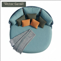 Zeitgenössische Outdoor-Seil-Chaiselongue Liege-Sofa UV-Beständig Rostfrei für Garten Pool Villa Hotel