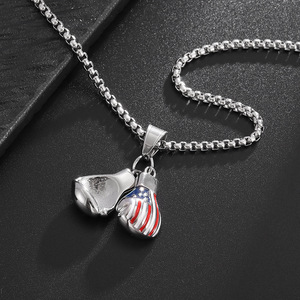 Collier pendentif gant de boxe en acier inoxydable avec design drapeau américain, bijoux de mode unisexe, cadeau - Product Image 3