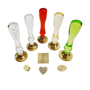 Legante-mango de cristal con cabezas de latón, <span class=keywords><strong>sellos</strong></span> de cera <span class=keywords><strong>personalizados</strong></span> en blanco <span class=keywords><strong>para</strong></span> sellado de <span class=keywords><strong>invitaciones</strong></span> de <span class=keywords><strong>boda</strong></span> - Product Image 1