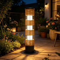 Lampe solaire de jardin moderne à LED imperméable en rotin pour l'extérieur, idéale pour la pelouse, la terrasse, la cour, le trottoir et l'éclairage paysager