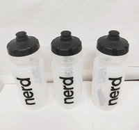 Bouteille d'eau de cyclisme personnalisée sans BPA de 650 ml, logo, anti-fuite, réutilisable, écologique, portable, bouteille à presser pour une utilisation en extérieur