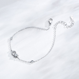 Pulsera de Cadena con Sol y Luna de Plata de Ley S925 y Circonita - Regalo de San Valentín para Mujer, Versión de Cobre Personalizable - Product Image 3
