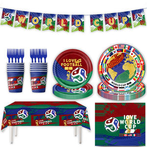 Ensemble de fournitures de fête sur le thème du football mondial 2026, assiettes en papier, serviettes, nappes, bannières, décorations et accessoires de fête - Product Image 2