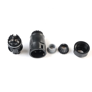 3 Core Connector IP68 Wasserdichtes PP0 Material 230V AC 25A <span class=keywords><strong>Betteri</strong></span> <span class=keywords><strong>BC01</strong></span>-C <span class=keywords><strong>Stecker</strong></span> <span class=keywords><strong>Stecker</strong></span> für Sonnensystem - Product Image 4