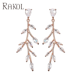 RAKOL EP1107 bijoux de mode pour femmes nouveau luxe en forme de branche mariée goujon cubique zircone goutte d'eau longues boucles d'oreilles - Product Image 4