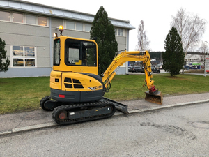 Excavatrice hydraulique sur chenilles de 4 tonnes, marque chinoise de premier plan YC35SR, avec godet de 0,12 m³ et pièces de rechange pour l'agriculture, disponible en version OEM. - Product Image 3