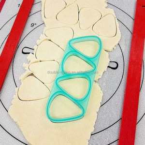 <span class=keywords><strong>Emporte</strong></span>-pièces et moule à biscuits en plastique multi-formes pour fondant et pâte à biscuits, motif bonhomme de pain d'épices de Noël - Product Image 4