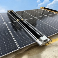 Robot intelligent de nettoyage de panneaux photovoltaïques suspendus pour l'entretien et l'exploitation des équipements de nettoyage de panneaux solaires