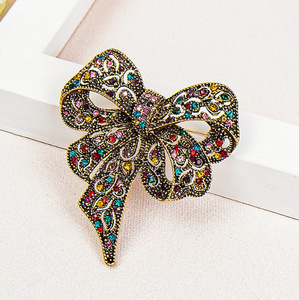 Broche de Aleación de Lujo con Forma de Lazo, Estilo Europeo Americano, Chic y Moderno, con Incrustaciones de Diamantes de Imitación Coloridos, Unisex, para Bodas - Product Image 5