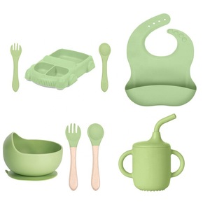 Juego de platos de silicona con ventosa de dibujos animados para niños con utensilios, juego de 8 piezas - Product Image 5